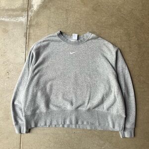 Nike Gray Crewneck Sweater Soft Cotton Blend